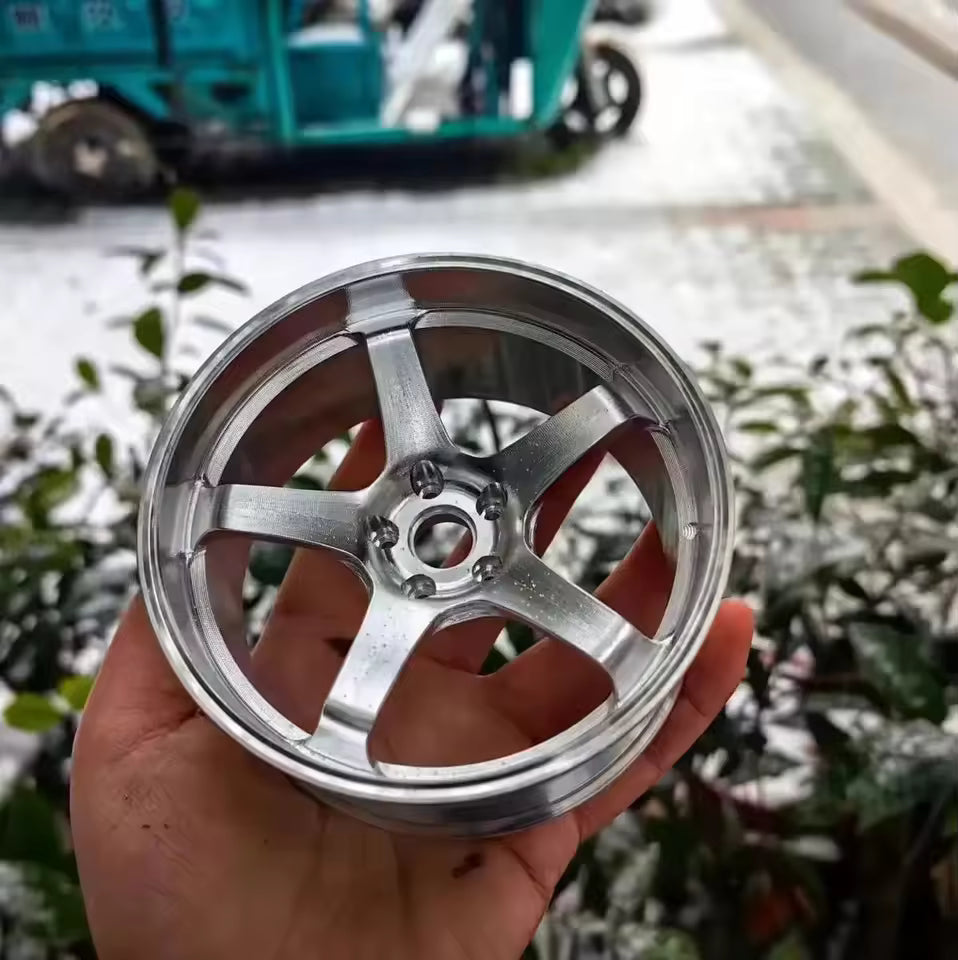 1:5 Scale Forged Wheel Model Set – Mini Alloy Rim Collectible with Display Stand